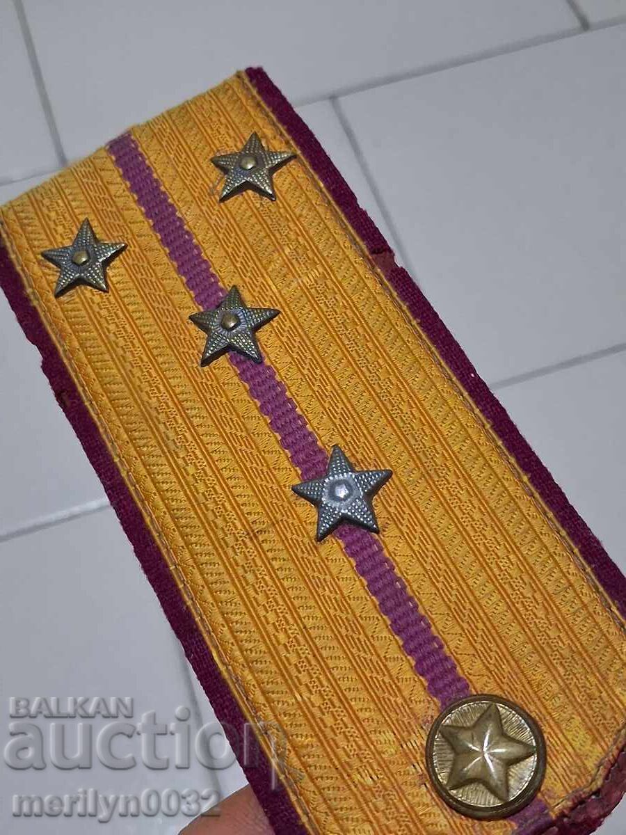 Κατώτεροι αξιωματικοί επωμίδες λοχαγού από τον ΒΝΑ 40-50 ετών στολή - 7