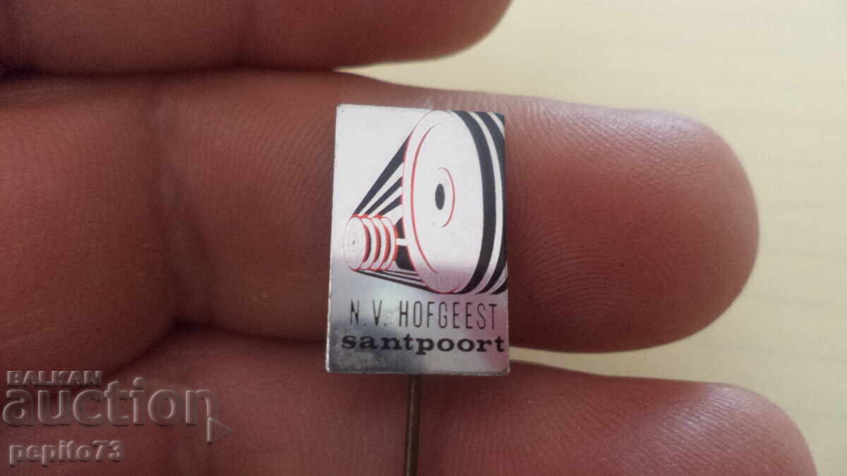 Advertising badge, N.V. Hofgeest, gramophone records