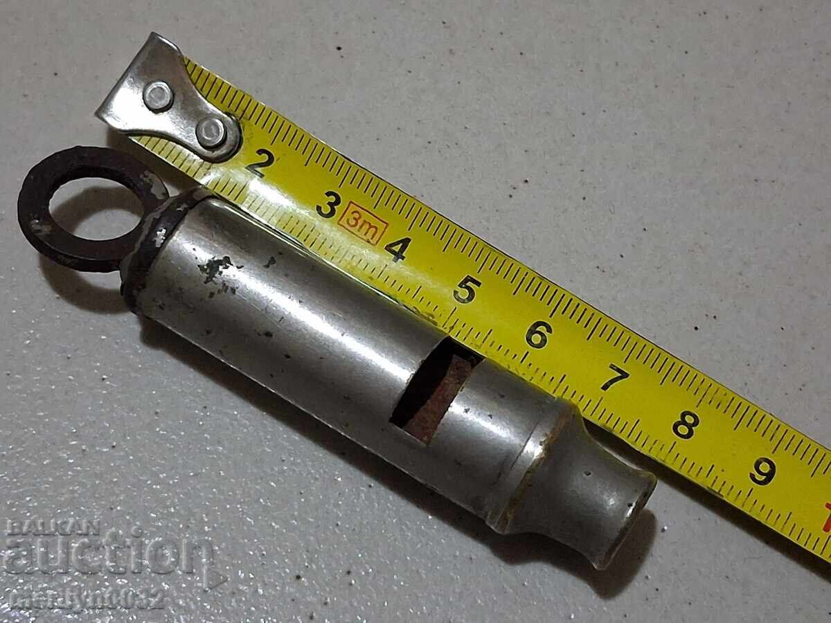 Livrarea Fluier metalic militar vechi