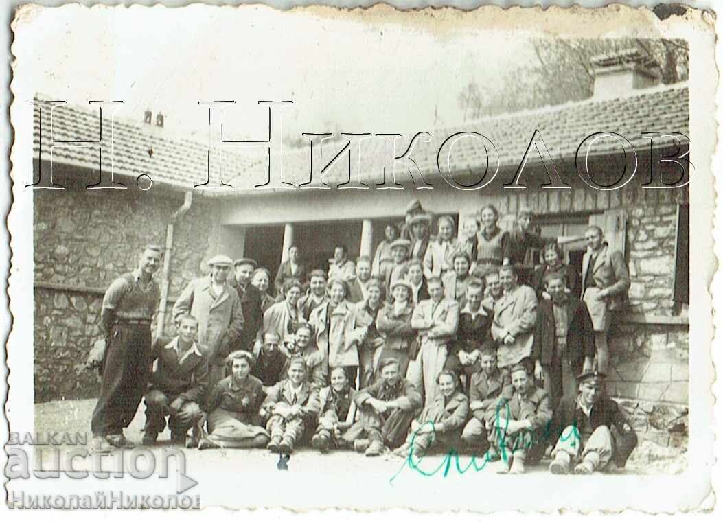 1939 FOTOGRAFIE MICĂ VECHE SLIVEN CABANA „KARANDILA“ ZH086 1939 FOTOGRAFIE MICĂ VECHE SLIVEN CABANA „KARANDILA“ ZH086