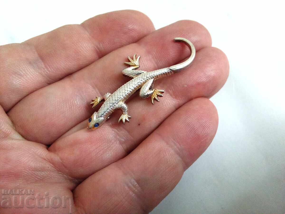 Retro brooch in the shape of a lizard or salamander