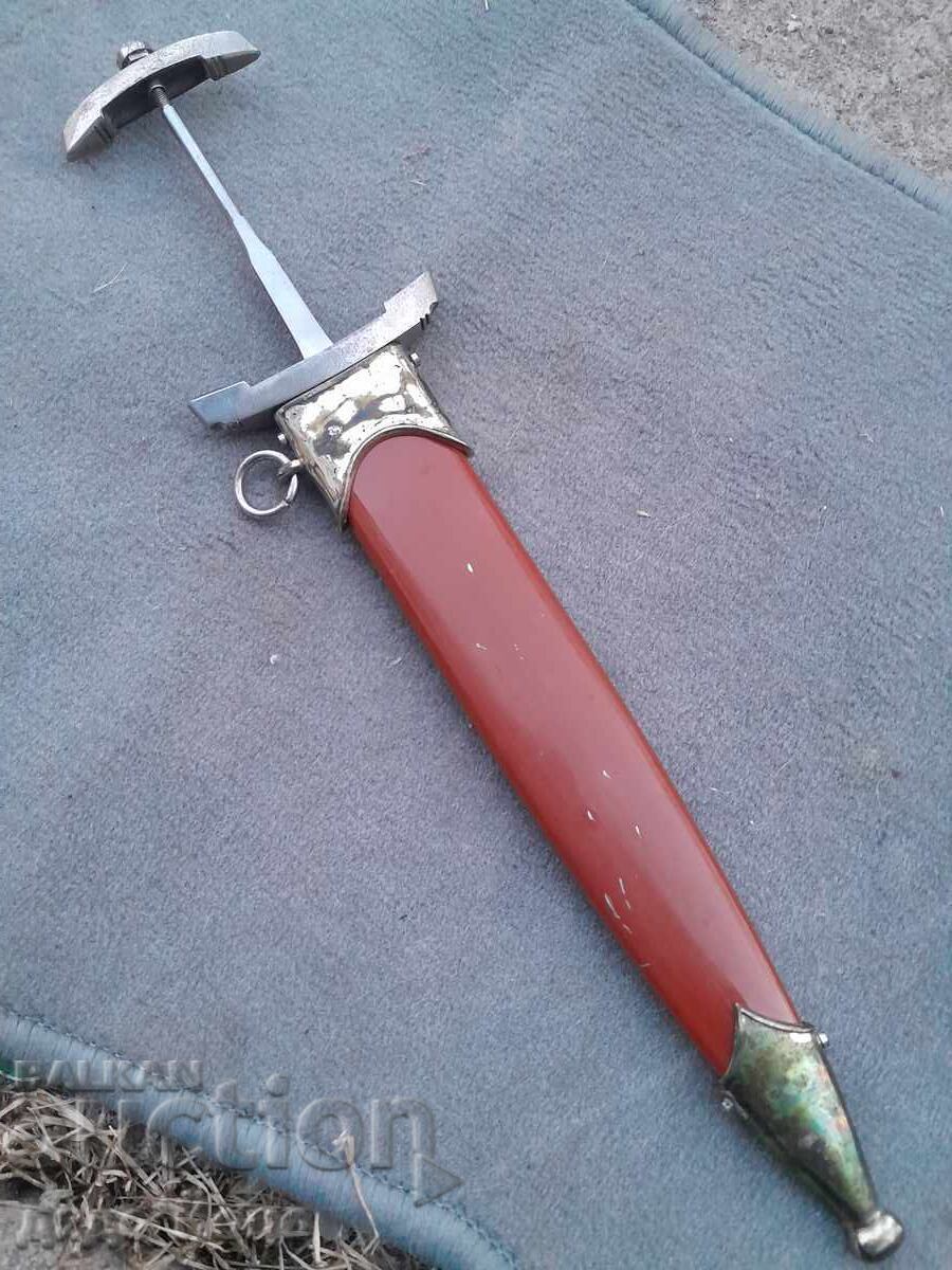 Παράδοση Δεύτερος Παγκόσμιος Πόλεμος (Β'ΠΠ) Γερμανικό Κορτίκι (μαχαίρι) Κάμα (μαχαίρι) Eickhorn