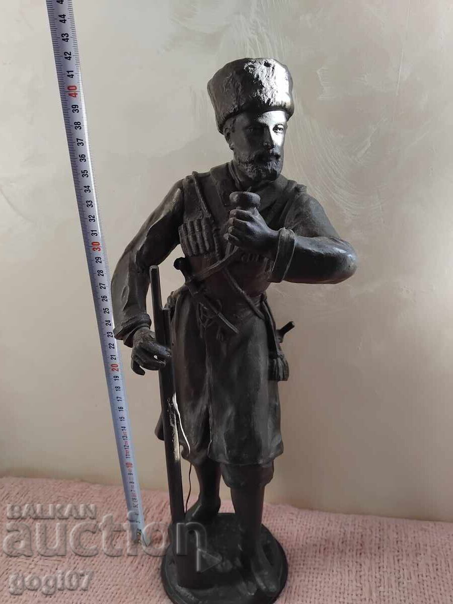 Livrarea Sculptură statuetă plastică a soldatului rus Cazac