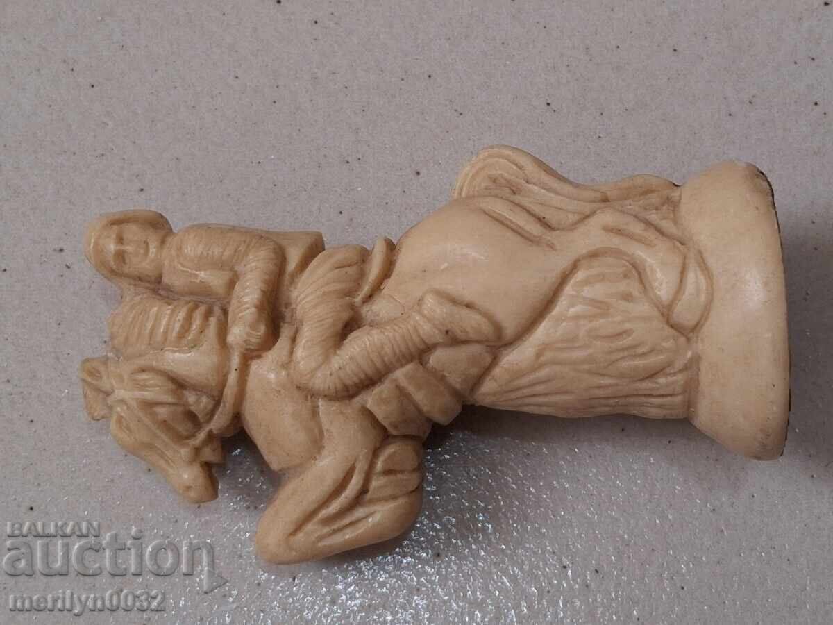 Statuetă călăreț din os dinte figură sculptură plastică - 5 Statuetă călăreț din os dinte figură sculptură plastică - 5