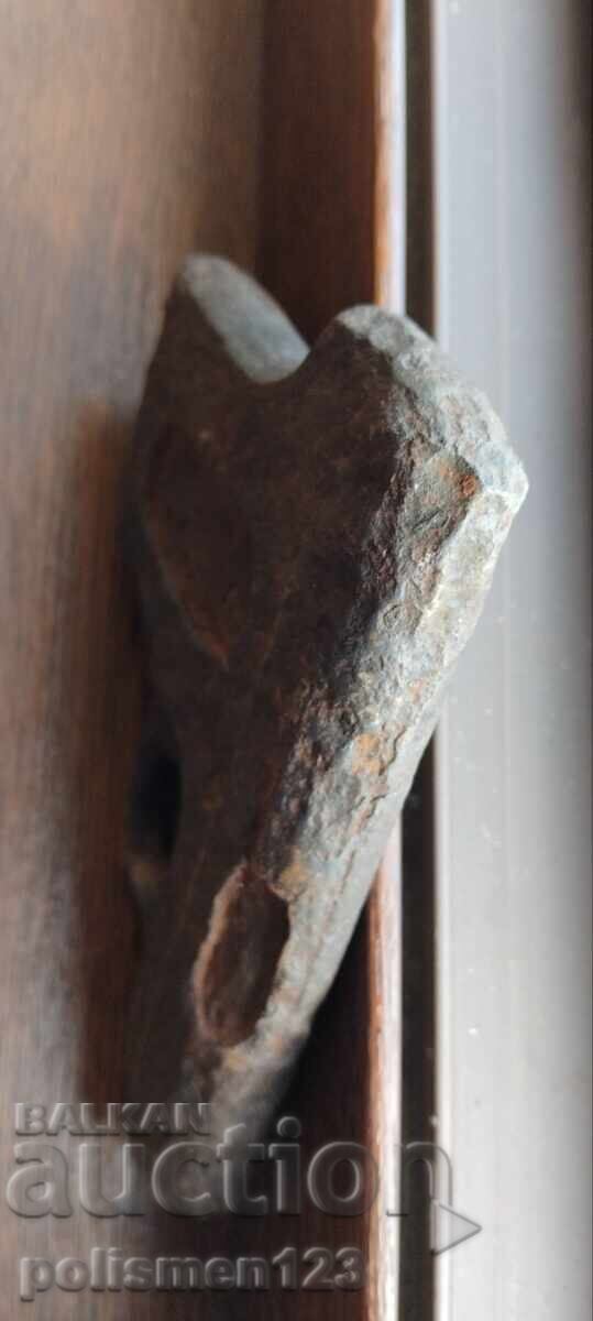 ΕΞΑΤΕΥΤΗΣ με τιμή € 35.01 | 68.47 BGN