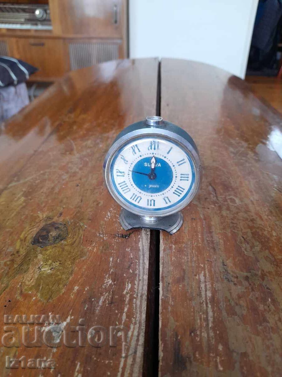 Ceas de birou, ceas deşteptător SLAVA, SLAVA