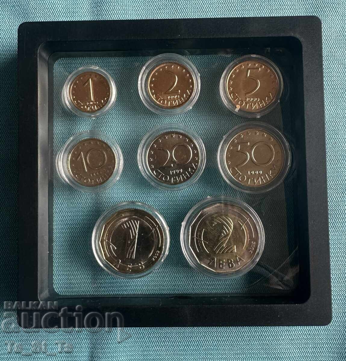 Auction  Lot of 8 different coins 1999-2015