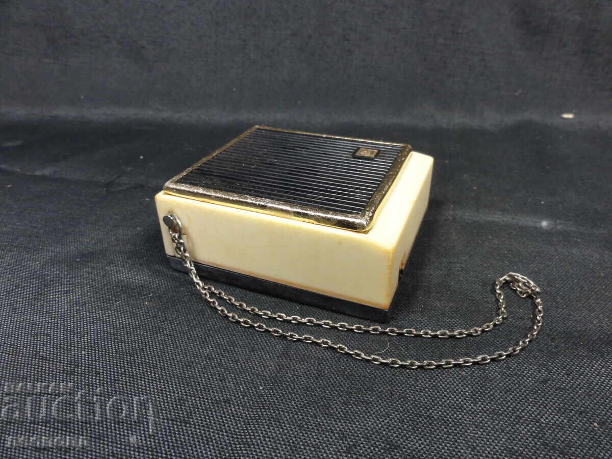 BZTS ΣΤΑΡ ΡΕΤΡΟ ΣΟΣ ΣΣΣΡ ΤΡΑΝΖΙΣΤΟΡ ΡΑΔΙΟ COSMOS-M με τιμή € 4.50 | 8.80 BGN