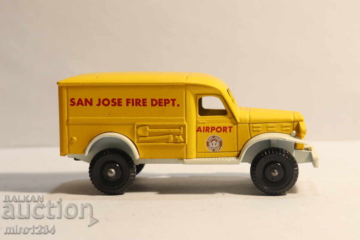 Доставка на LLEDO  1/43?   ПОЖАРНА  КОЛИЧКА  ИГРАЧКА  РЕТРО  МОДЕЛ