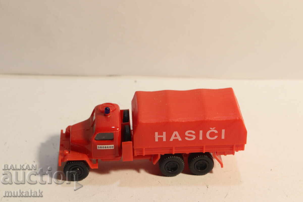IGRA?? 1/87 H0 TATRA?? Fire Truck Model with price € 5.00 | 9.78 BGN