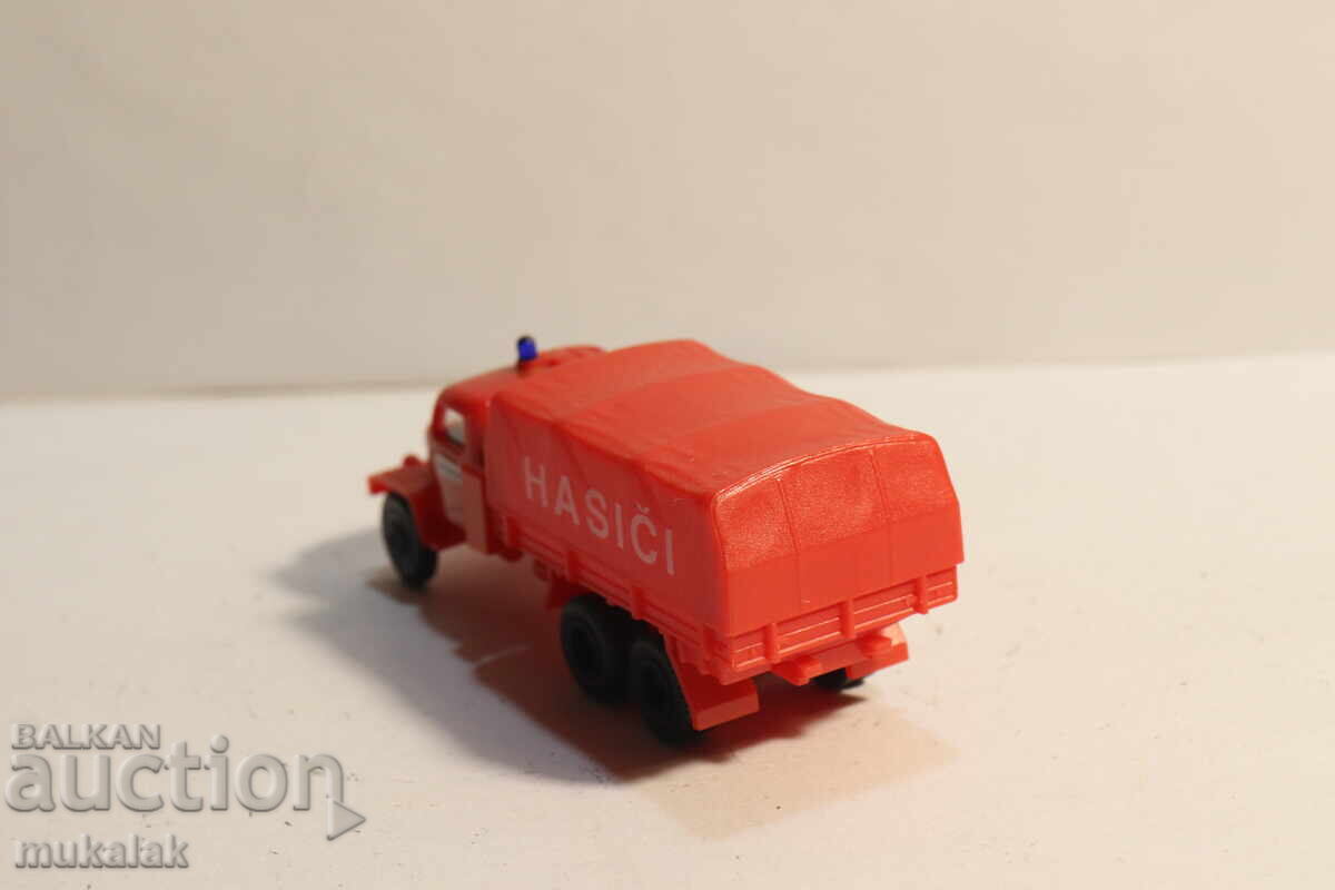 IGRA?? 1/87 H0 TATRA?? Fire Truck Model - 6