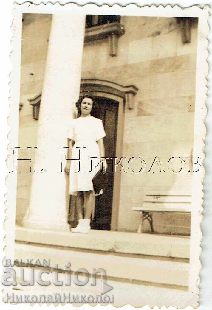 1941 ΜΙΚΡΗ ΠΑΛΙΑ ΦΩΤΟΓΡΑΦΙΑ ΣΒΙΣΤΟΒ ΕΡΩΤΕΥΜΕΝΗ ΚΟΠΕΛΑ ZH136 1941 ΜΙΚΡΗ ΠΑΛΙΑ ΦΩΤΟΓΡΑΦΙΑ ΣΒΙΣΤΟΒ ΕΡΩΤΕΥΜΕΝΗ ΚΟΠΕΛΑ ZH136