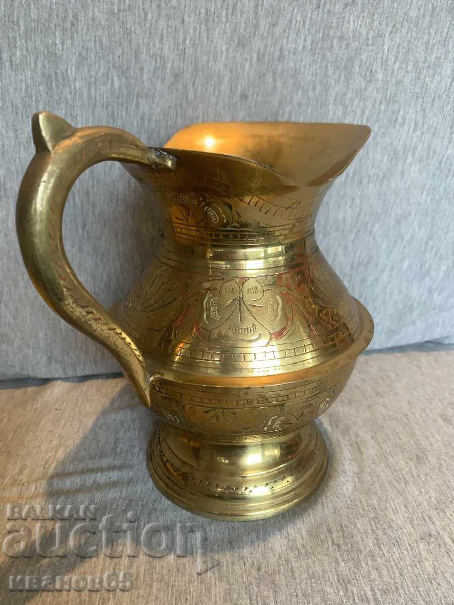 Cană/Vază veche din alamă gravată - 7