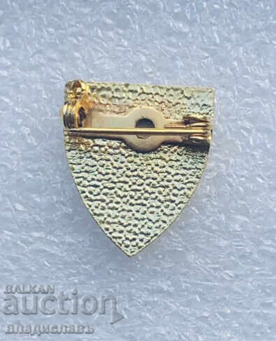 Vechi insignă MANCHESTER UNITED FC cu preț € 40.00 | 78.23 BGN Vechi insignă MANCHESTER UNITED FC cu preț € 40.00 | 78.23 BGN