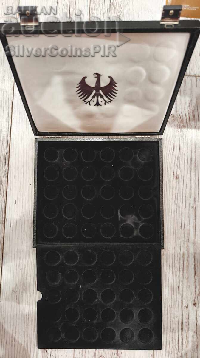 Голяма Кутия за 60 монети