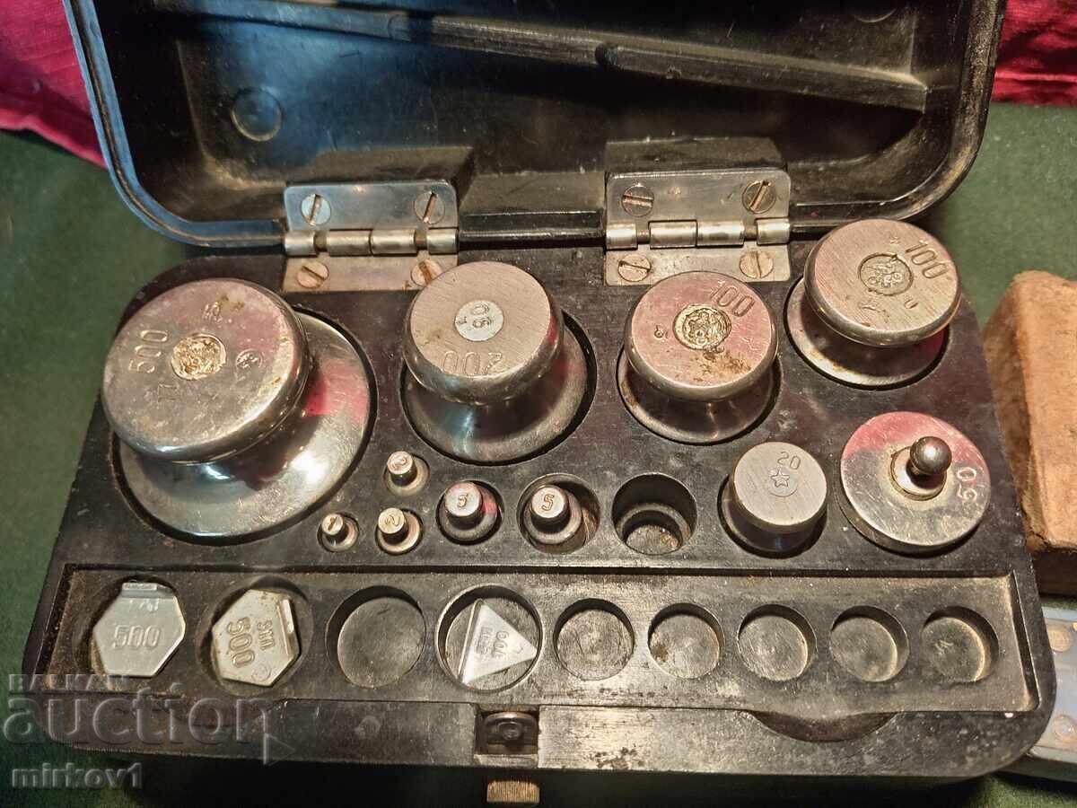 Four items with price € 25.00 | 48.90 BGN