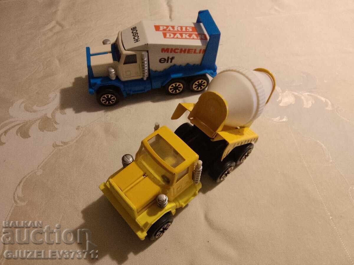 Соц ламаринено камионче бетонобъркачка, произведено в Българ