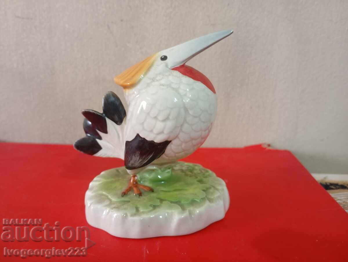 Vintage Goebel Porcelain Figurine "Bird" Vintage Goebel Porcelain Figurine "Bird"