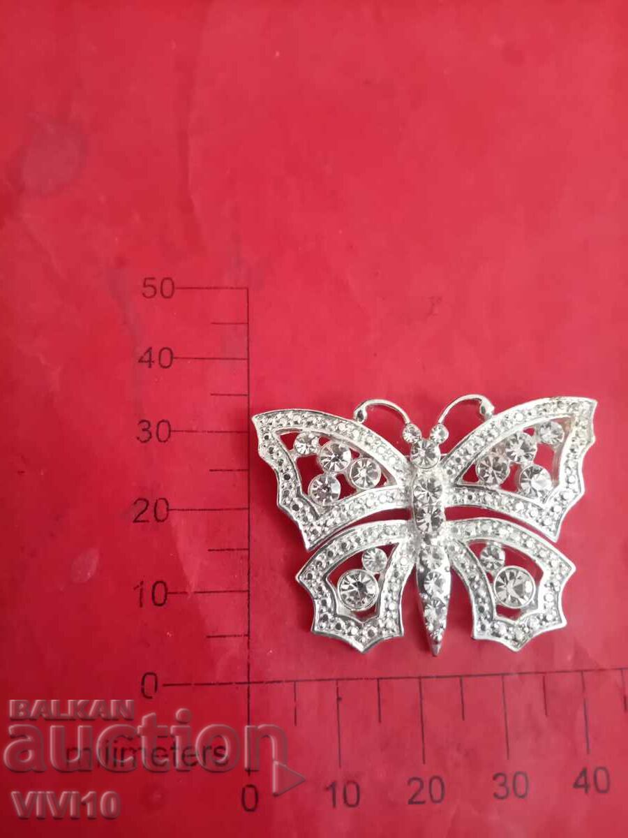 Broșă veche, Avon Broșă veche, Avon