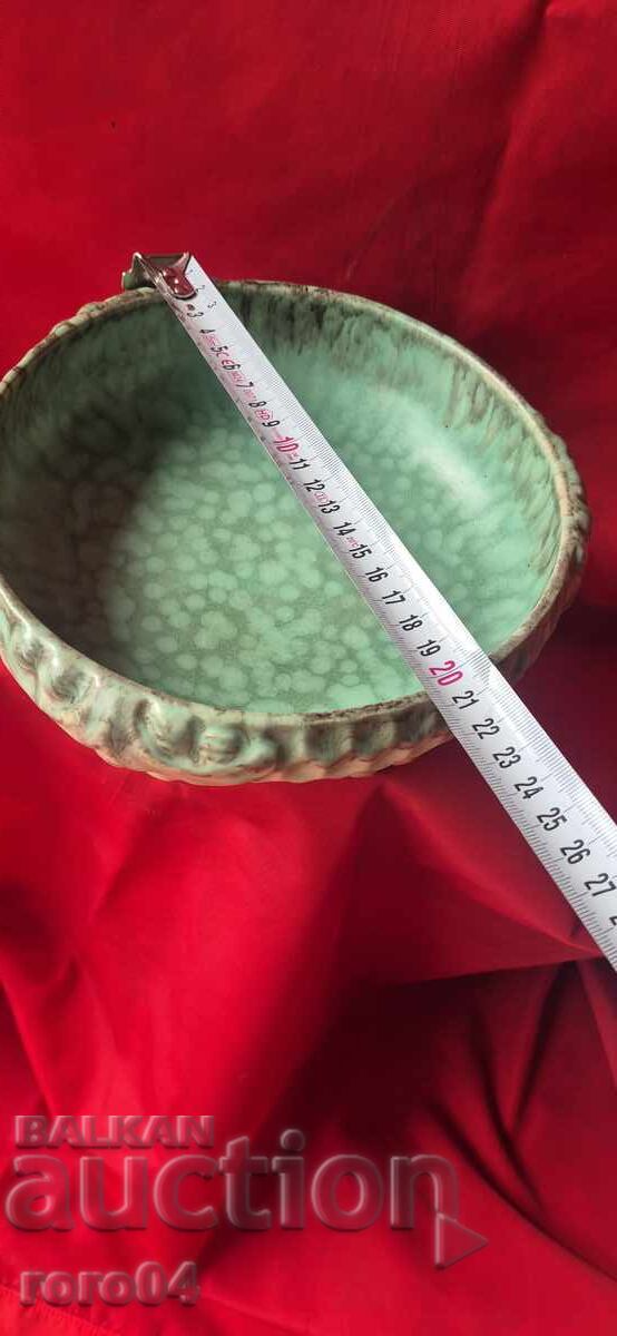 Delivery of OLD PORCELAIN FRUIT BOWL