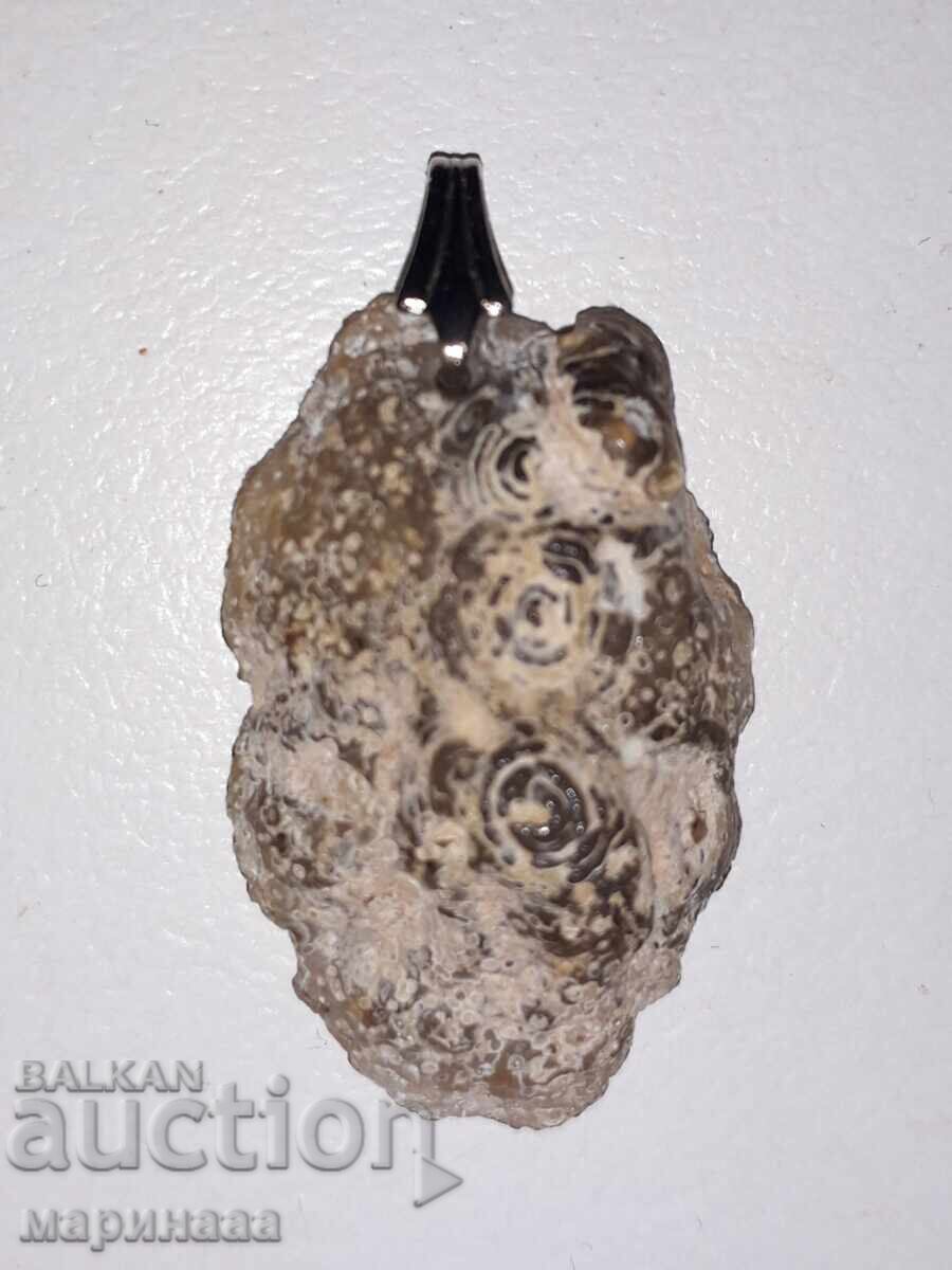 ΚΡΕΜΑΣΤΟ. ΑΠΟΛΙΘΩΜΑΤΑ ΚΑΙ ΓΕΩΔΕΣ