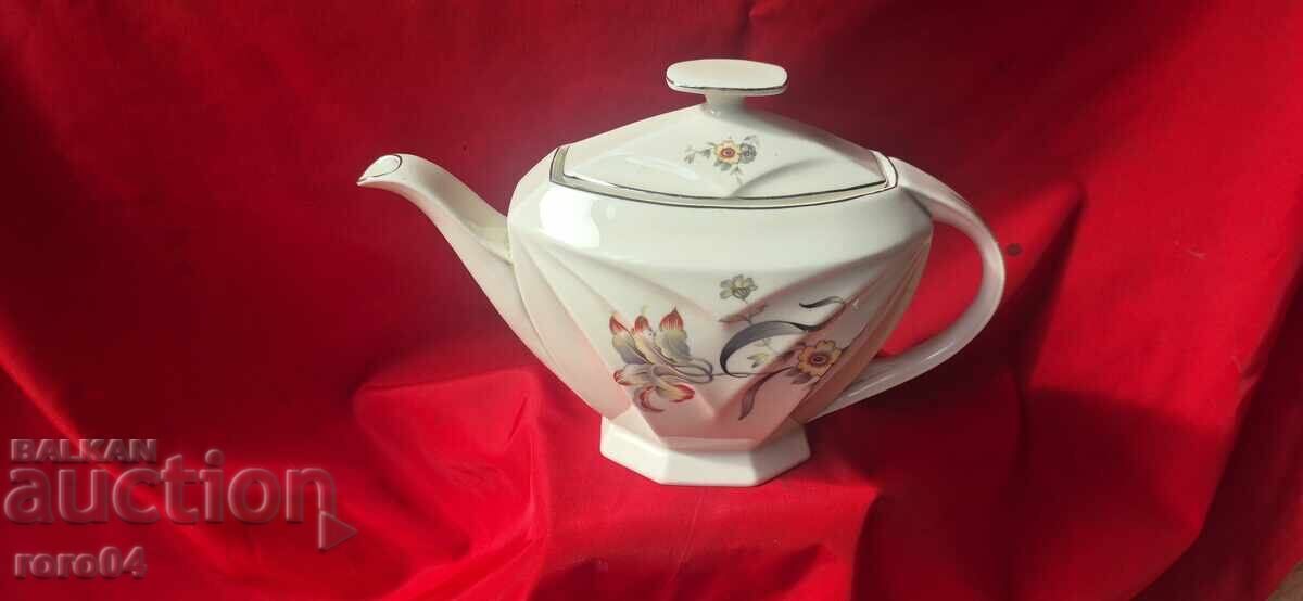 CEAINIC - H & C CHODAU - CEHOSLOVACIA CEAINIC - H & C CHODAU - CEHOSLOVACIA