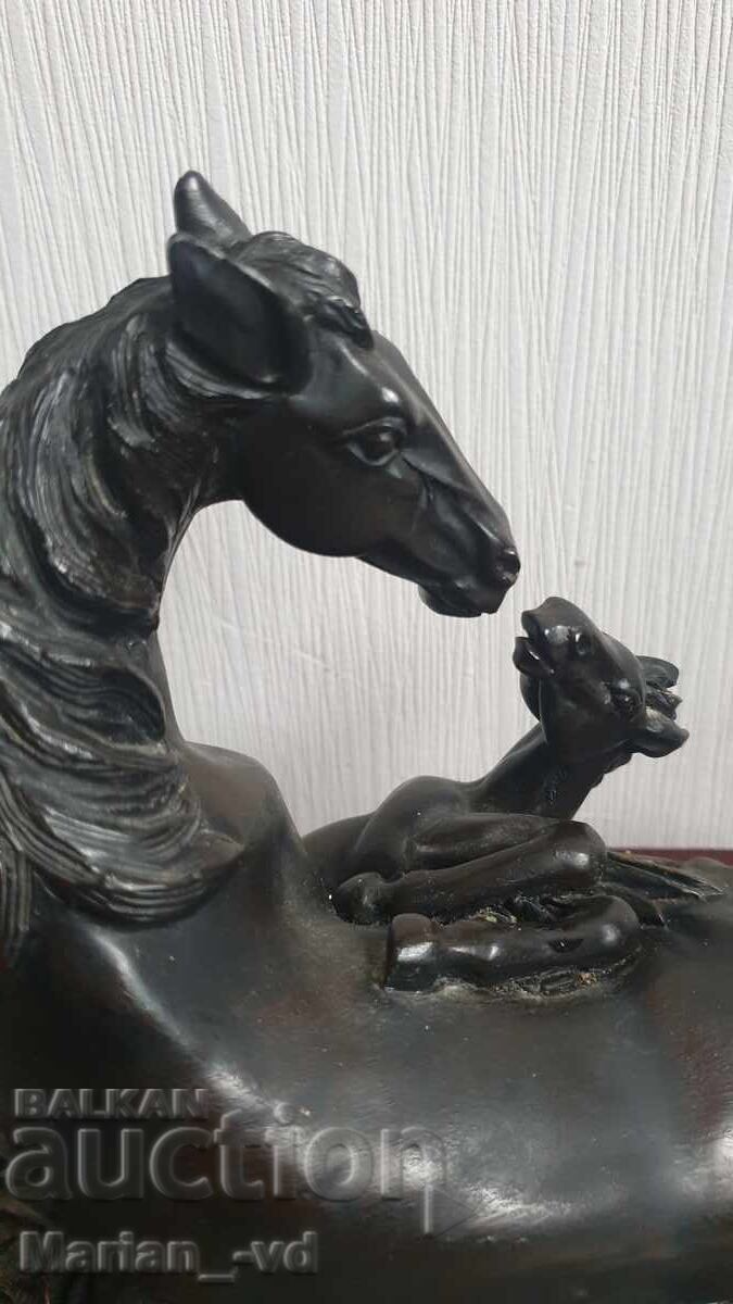 Sculptură vintage cu cal și mânz - 5 Sculptură vintage cu cal și mânz - 5