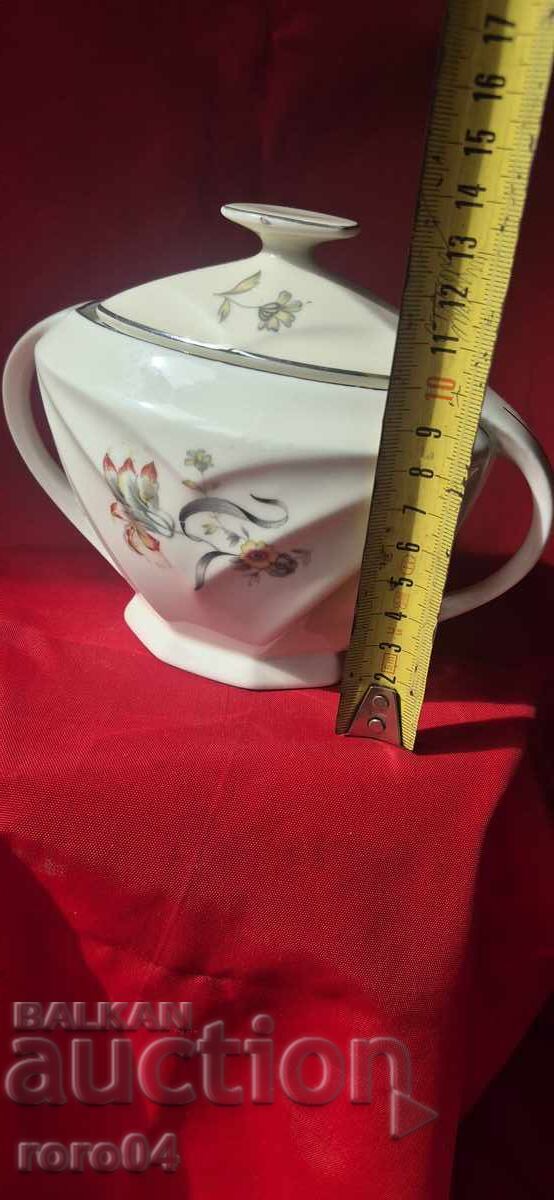 Delivery of SUGAR BOWL - H & C - CZECHOSLOVAKIA Delivery of SUGAR BOWL - H & C - CZECHOSLOVAKIA