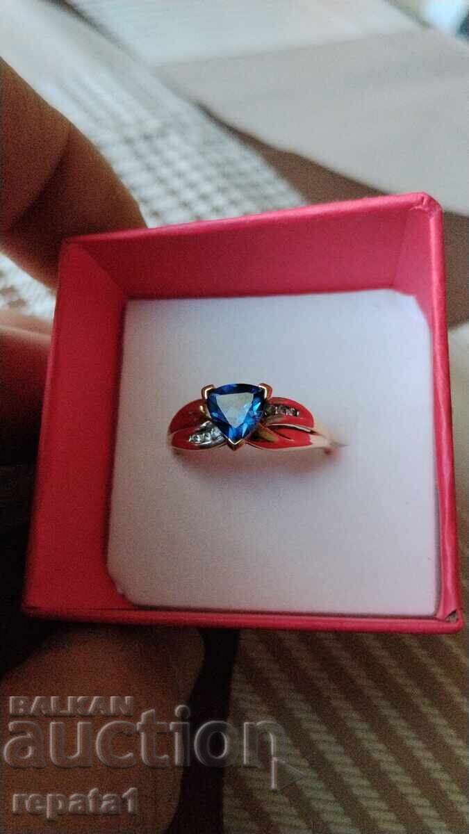 Χρυσό γυναικείο δαχτυλίδι