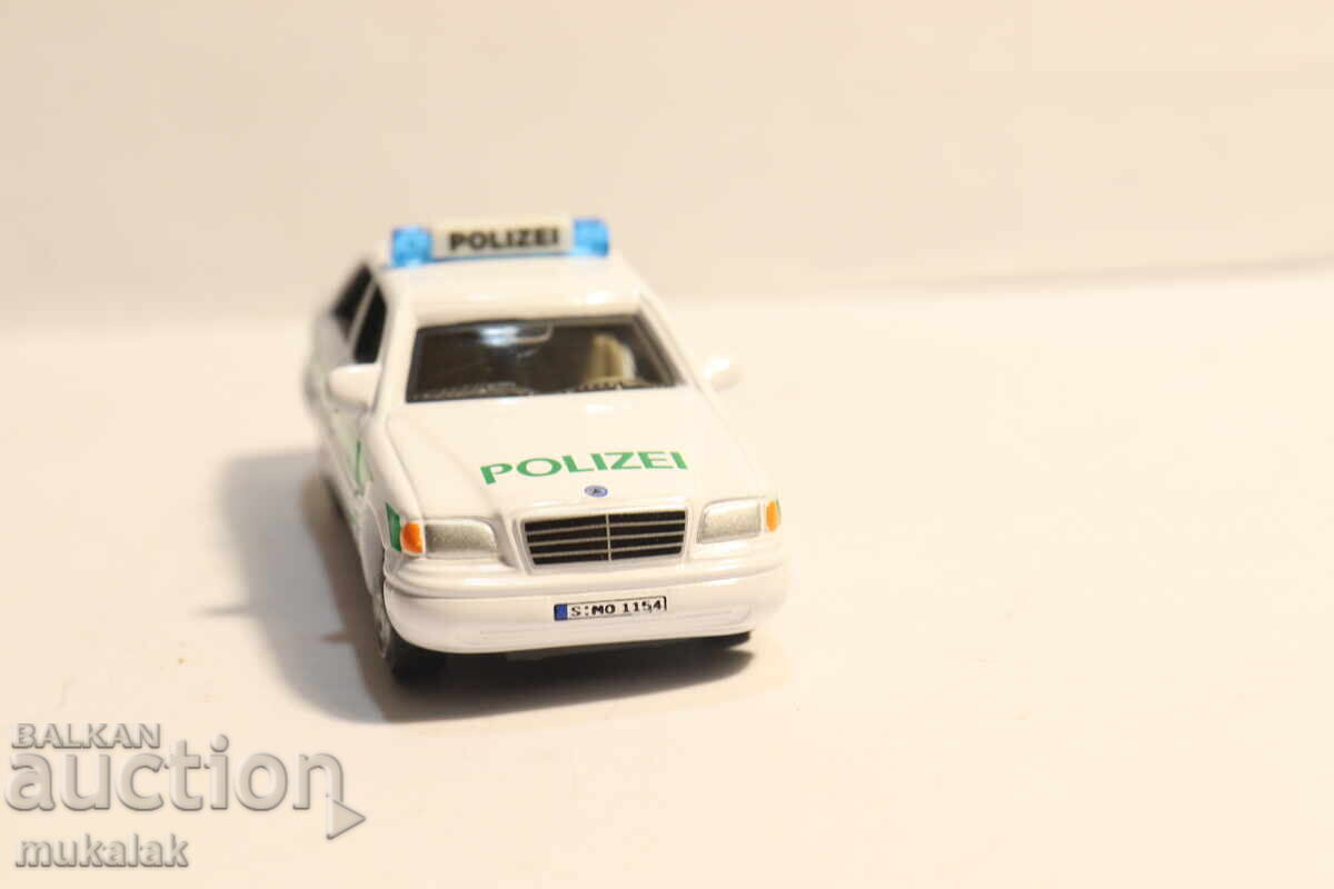 Delivery of 1:64 Hongwell Mercedes C Police Car Model Delivery of 1:64 Hongwell Mercedes C Police Car Model