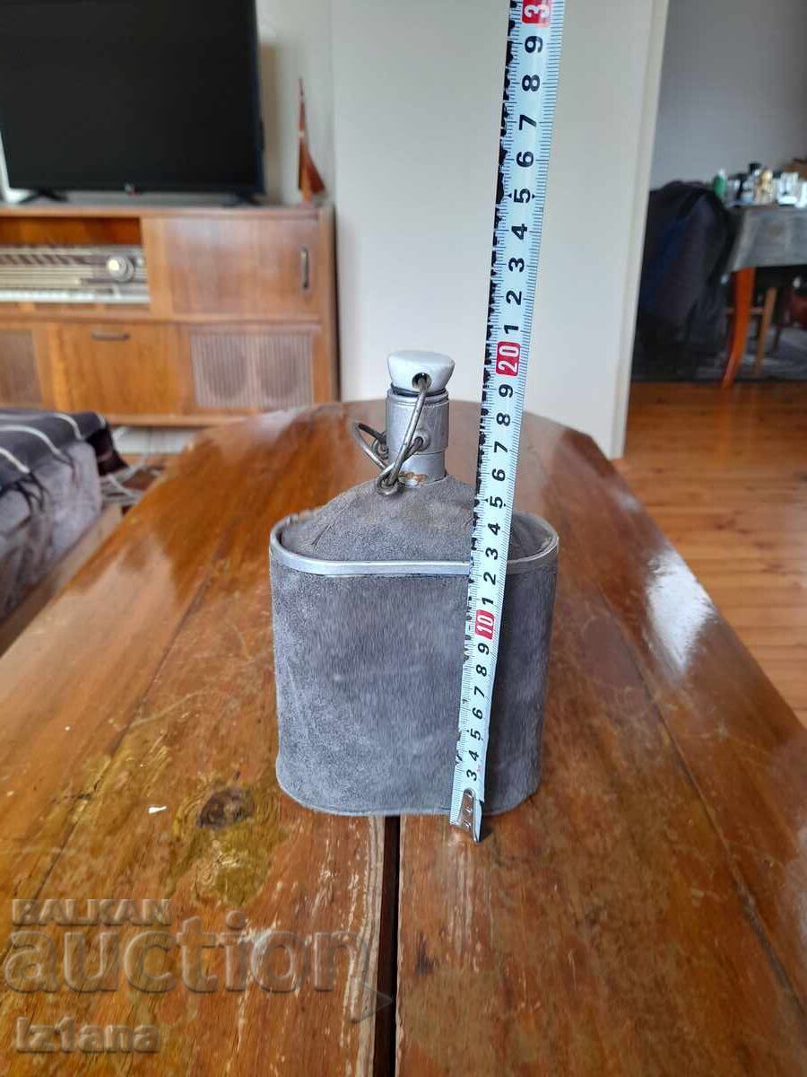 Δημοπρασία Μια παλιά κατσαρόλα