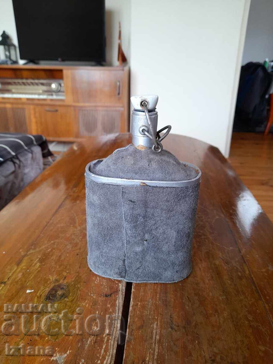 Μια παλιά κατσαρόλα