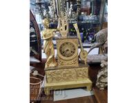 Γαλλικό επιχρυσωμένο ρολόι τζακιού