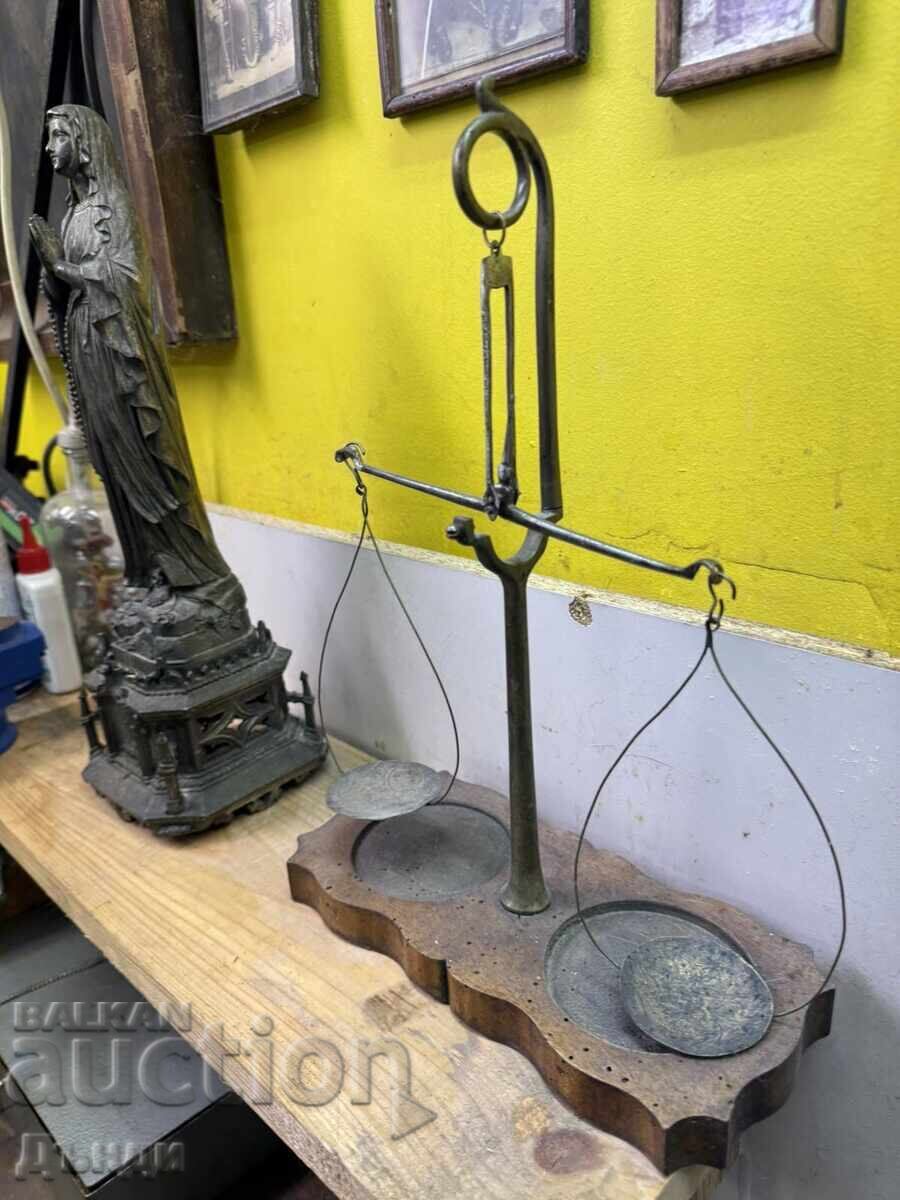 Cântar de bijuterie foarte vechi - 5 Cântar de bijuterie foarte vechi - 5