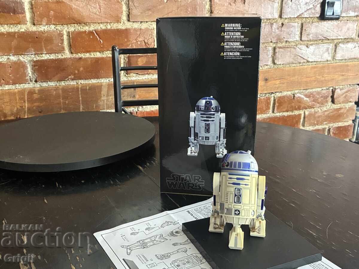 Star Wars. Kotobukiya r2-d2 с цена € 50.00 | 97.79 лв.