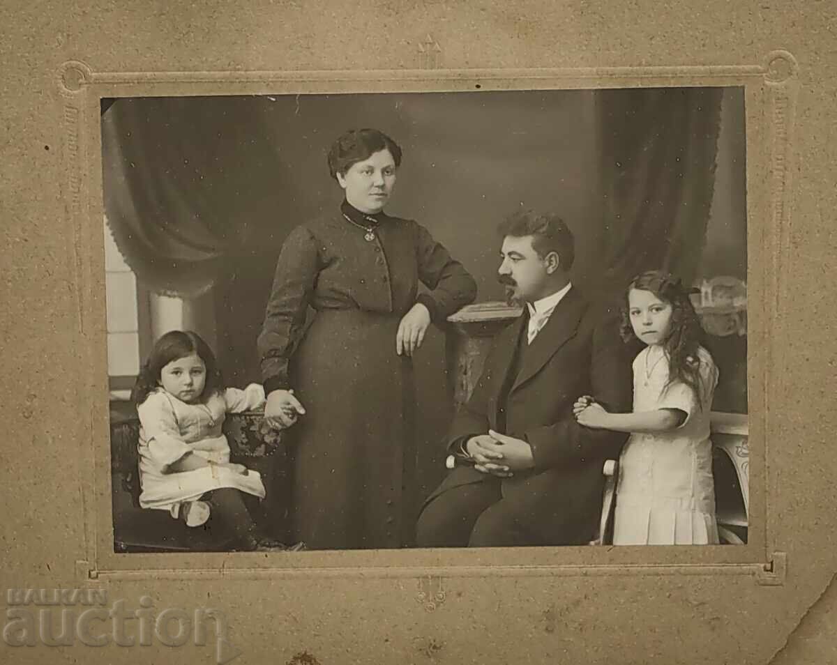 1912 TÂRNOVO POZĂ DE FAMILIE VECHE FOTOGRAFIE CARTON - 5