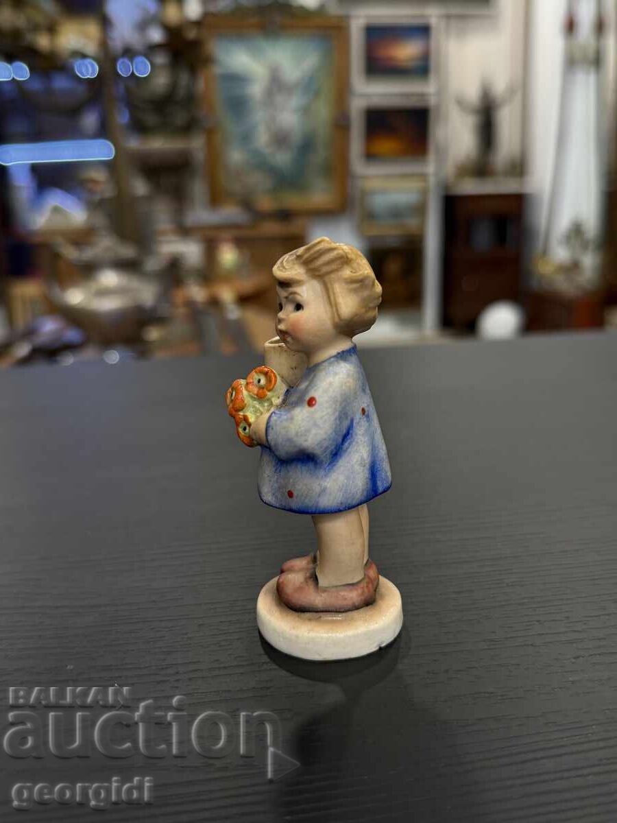 Figurină din porțelan "Fetiță cu buchet" Goebel Hummel. Nr. 7886 - 5