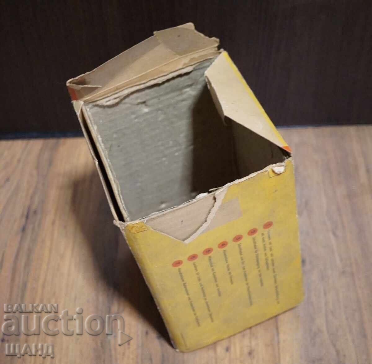 Δημοπρασία Παλιό Κουτί από Γερμανικό μεταλλικό παιχνίδι τρακτέρ μπουλντόζερ