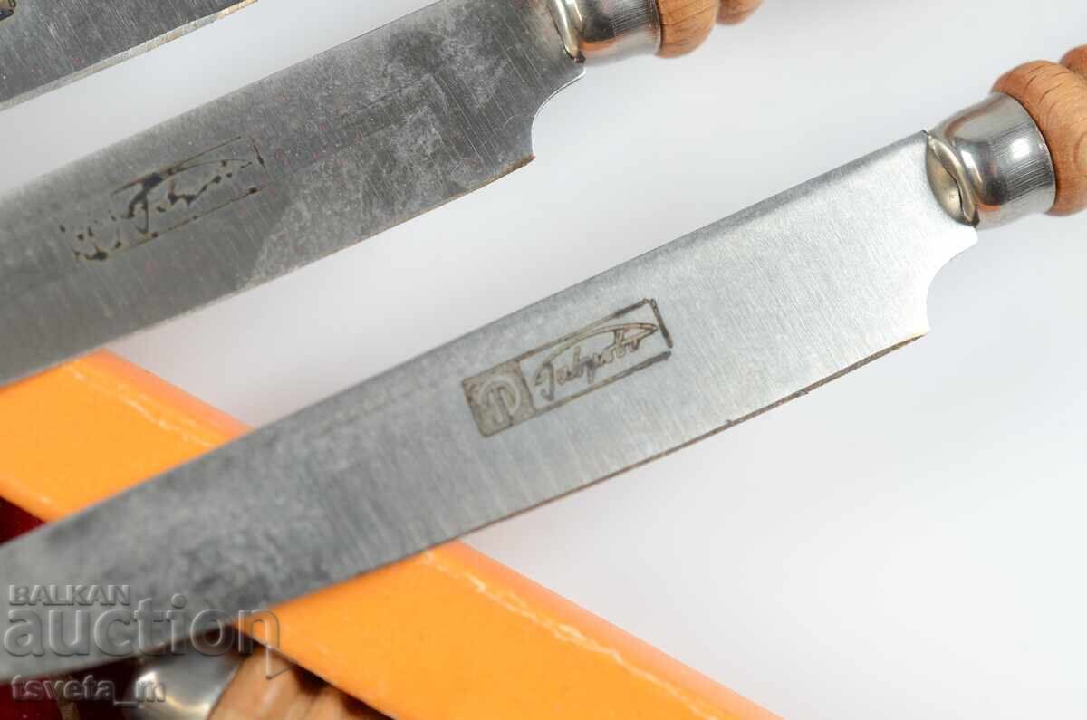 Livrarea Set de cuțite și furculițe pentru fructe și desert - Gabrovo soc