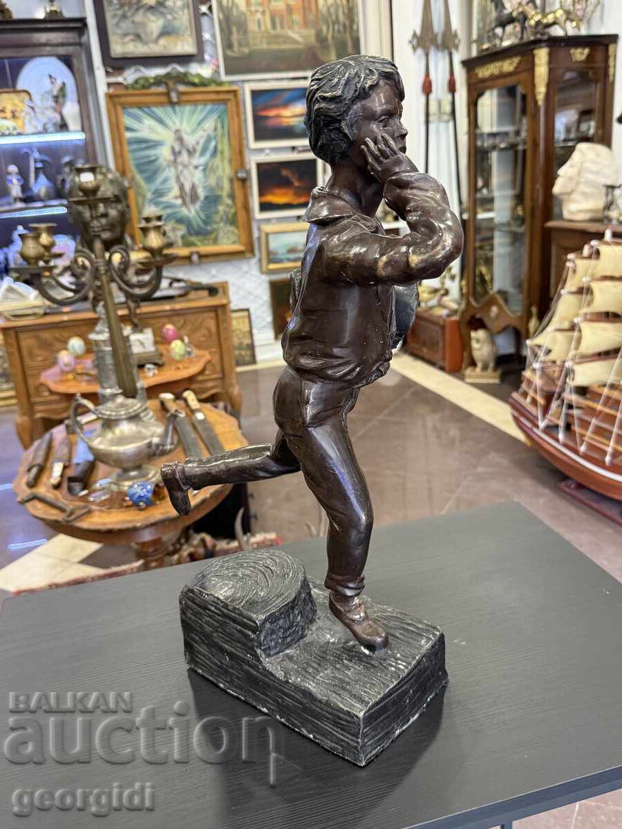 Бронзова скулптура "Вестникар" - Alonzo №7888