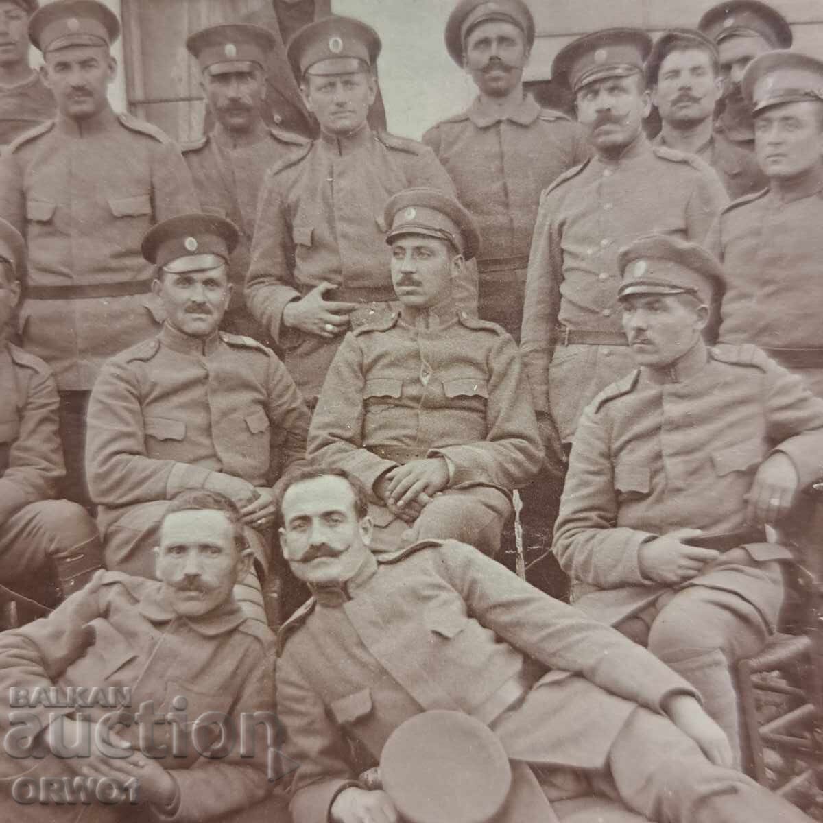 Officers World War One Kingdom of Bulgaria with price € 3.00 | 5.87 BGN Officers World War One Kingdom of Bulgaria with price € 3.00 | 5.87 BGN