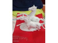 Παλιά πορσελάνινη φιγούρα DDR