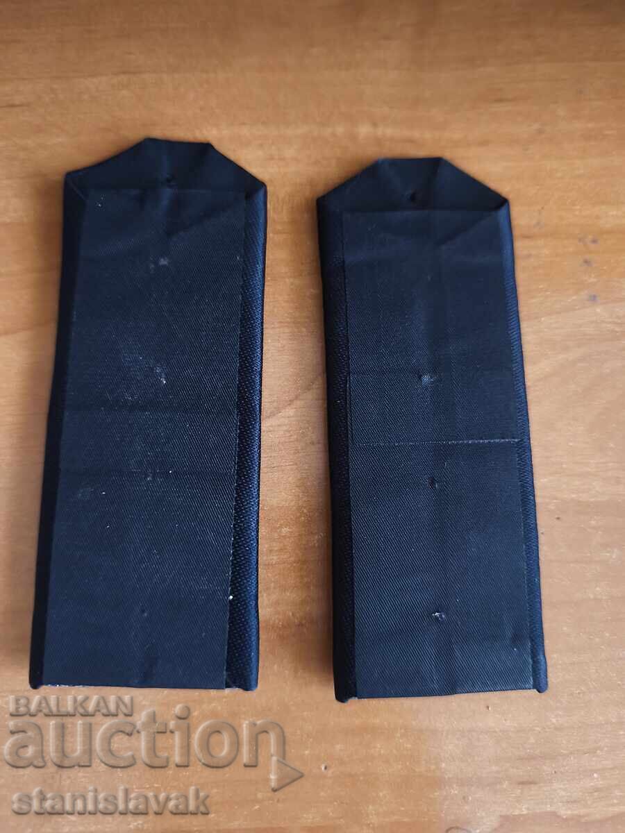 Epoleți ofițeri poliție cu preț € 10.00 | 19.56 BGN
