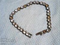 красива дамеска гривна либсва 5бр кристали