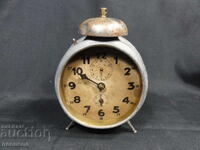 БЗЦ СТАР РЕТРО МЕХАНИЧЕН ЧАСОВНИК БУДИЛНИК GUSTAV BECKER