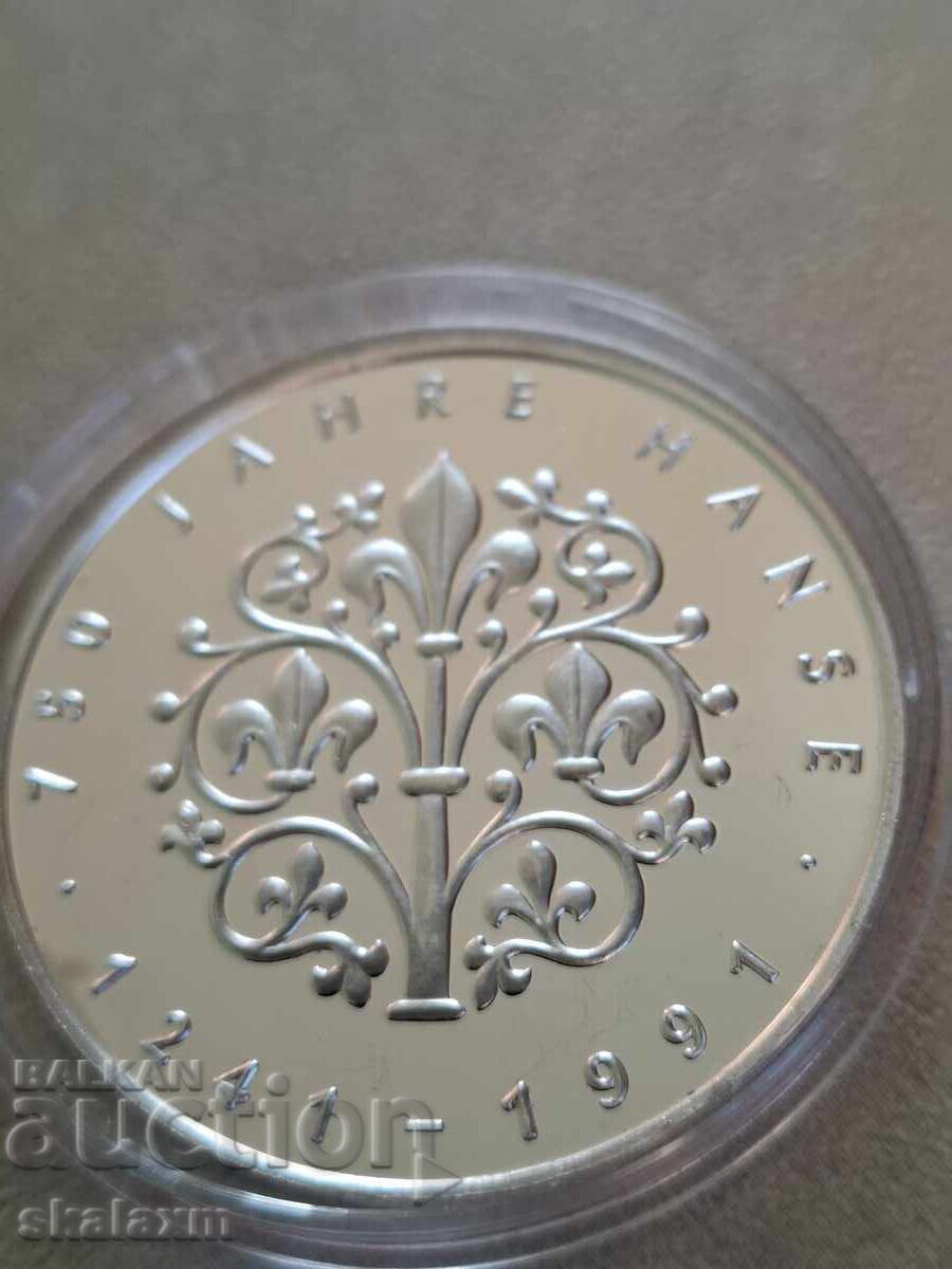 Сребро 0.999 медал 1991г. с цена € 50.00 | 97.79 лв.