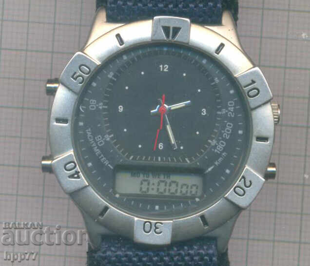 Clock 2 works with price € 4.06 | 7.94 BGN