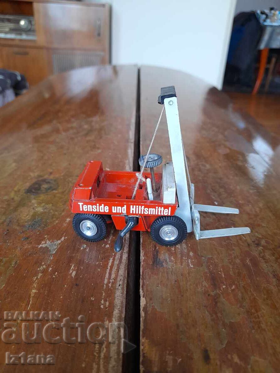 Licitație Motostivuitor vechi Mini-Gama, Linde, Gabelstapler