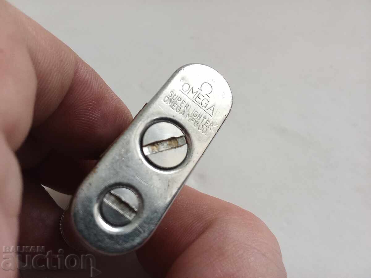 Livrarea Brichetă Omega Superlighter cadou de la Nașul