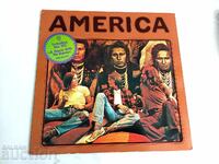Disc de vinil (LP) al trupei "America" din 1971
